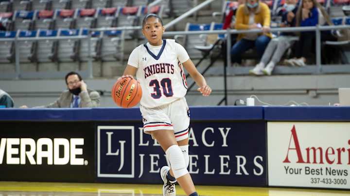 BREAKING: Top 2024 Guard Jada Richard Commits to Kim Mulkey, LSU