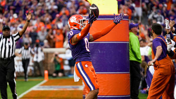 Clemson Football Counting on Young Players