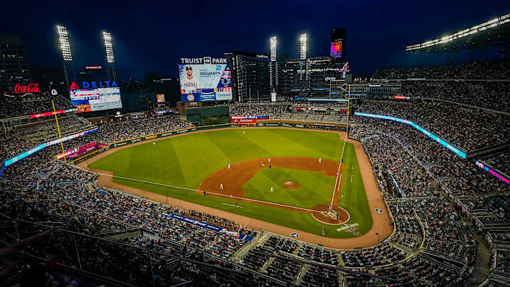 EXCLUSIVE: Tom Glavine talks about the importance of home field advantage in the postseason