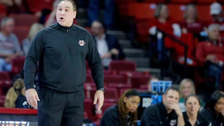 Report: Pitt Hires Tory Verdi as Women's Basketball HC