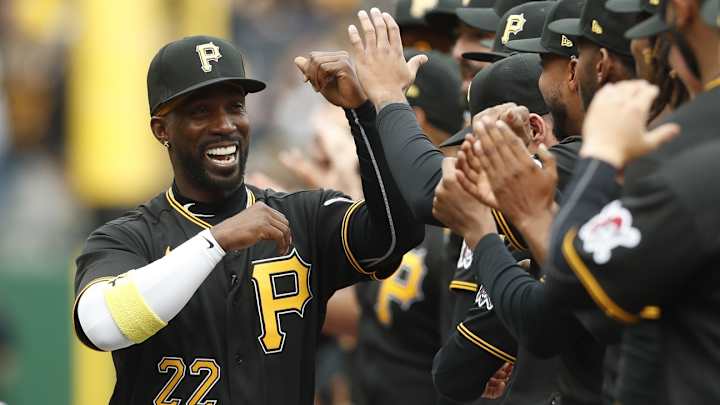 WATCH: Pirates' Andrew McCutchen Gets Heartwarming Return to Pittsburgh
