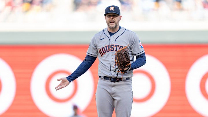 Astros Off To Rocky Start And Losing In Bizarre Ways