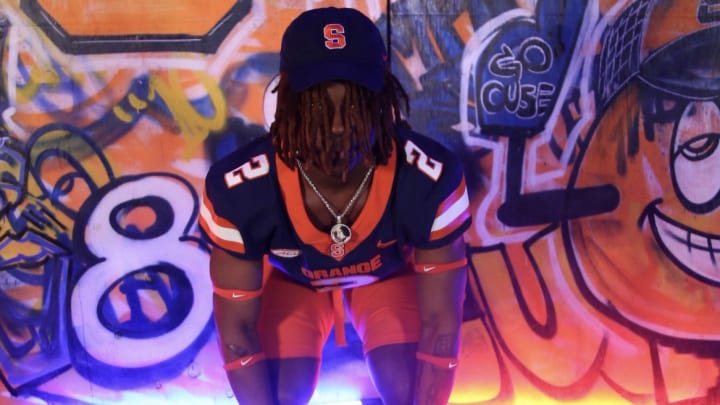 Chaas McCoy Bonds With Travis Fisher on Syracuse Visit