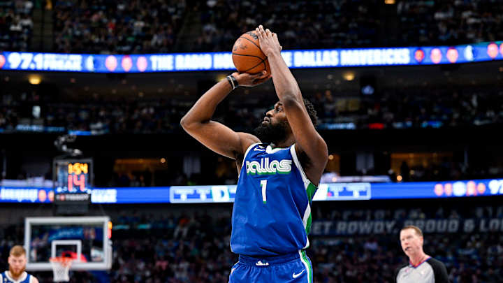 Theo Pinson has career night in Mavs' regular season finale Theo Pinson has career night in Mavs' regular season finale