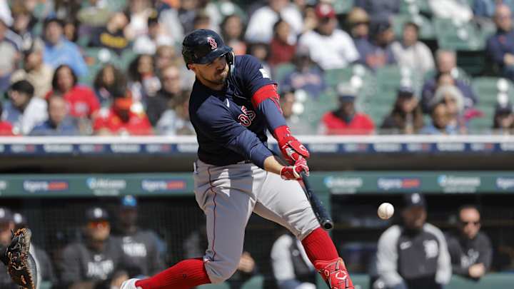 Red Sox Manager Alex Cora Confirms Adam Duvall Has Fracture in Wrist, Placed in IL Red Sox Manager Alex Cora Confirms Adam Duvall Has Fracture in Wrist, Placed in IL