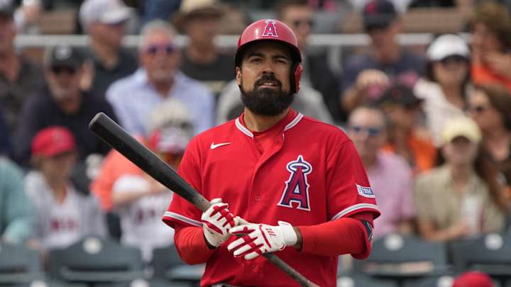 Angels News: Anthony Rendon’s Injury More Serious than People Think Angels News: Anthony Rendon’s Injury More Serious than People Think