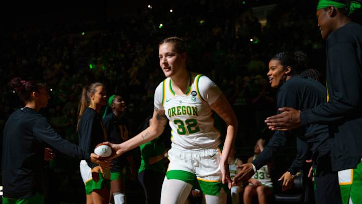 Women's Basketball: Sedona Prince Commits to TCU