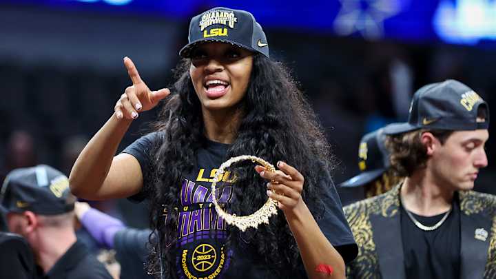 Shaq Offers Boldest Possible Opinion About LSU Star Angel Reese