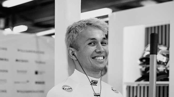 Alex Albon's Australian GP Crash: What Happened?