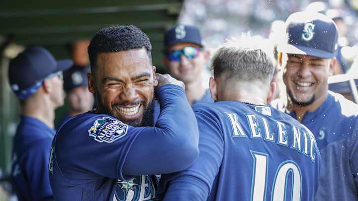 WATCH: Seattle Mariners' Jarred Kelenic Hits 482-Foot Home Run vs. Chicago Cubs at Wrigley Field