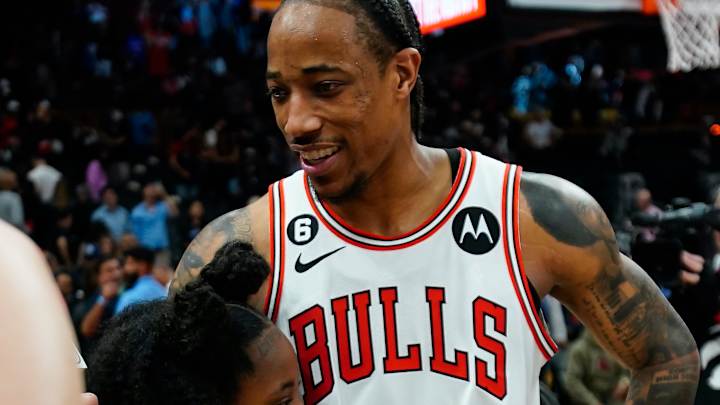 Should The Lakers Take A Page Out Of The Bulls' Play-In Playbook On Sunday?