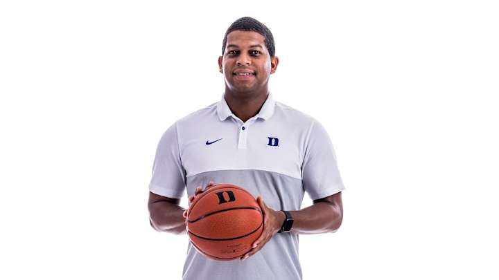 Report: Dawn Staley Narrowing In On Duke Assistant To Fill Vacant Role