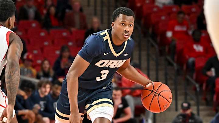 Longhorns Appear to Be Leading Race for Elite Transfer Max Abmas