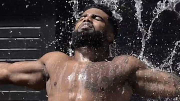 Cowboys Ex Ezekiel Elliott Workout Video Going Viral; How's Zeke Look? Cowboys Ex Ezekiel Elliott Workout Video Going Viral; How's Zeke Look?
