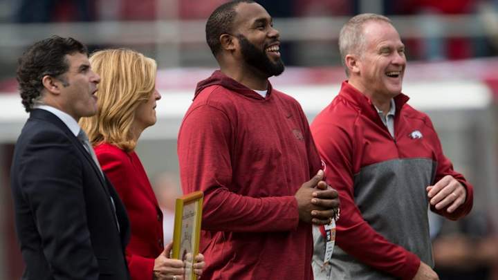 Darren McFadden’s Son Diesel Announces Visit to Illinois