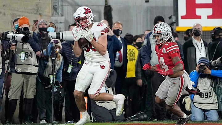 Place Your Bets: Which Tight End Will Be Drafted First?