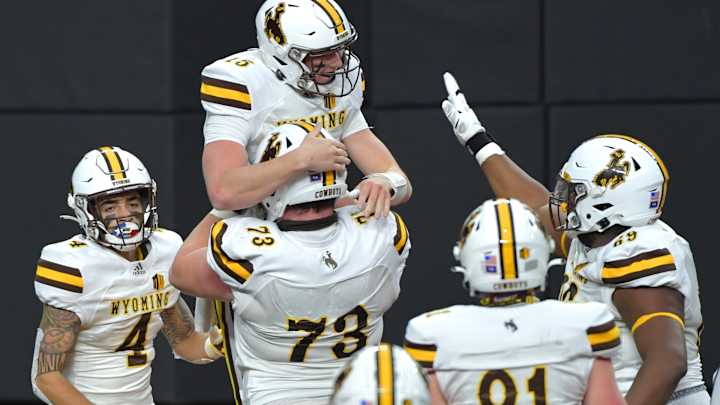 Auburn offers Wyoming offensive lineman portal transfer Emmanuel Pregnon Auburn offers Wyoming offensive lineman portal transfer Emmanuel Pregnon