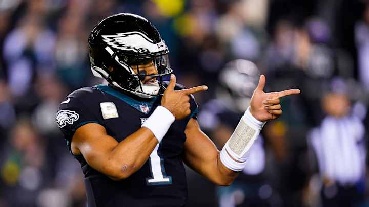 Robert Griffin III Offers His Hilarious Dream Cast for Jalen Hurts Movie Robert Griffin III Offers His Hilarious Dream Cast for Jalen Hurts Movie