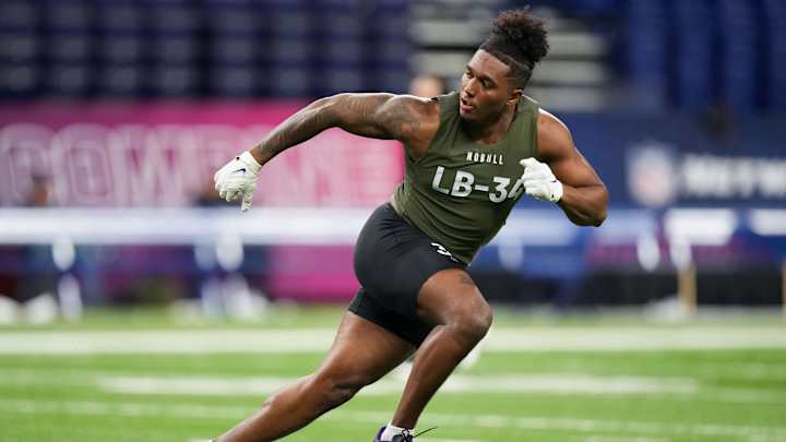 The San Francisco 49ers Select TCU Linebacker Dee Winters in the Sixth Round of the NFL Draft