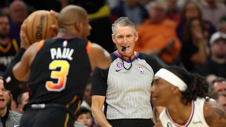 Suns Need Chris Paul to Continue Turning Back the Clock Suns Need Chris Paul to Continue Turning Back the Clock