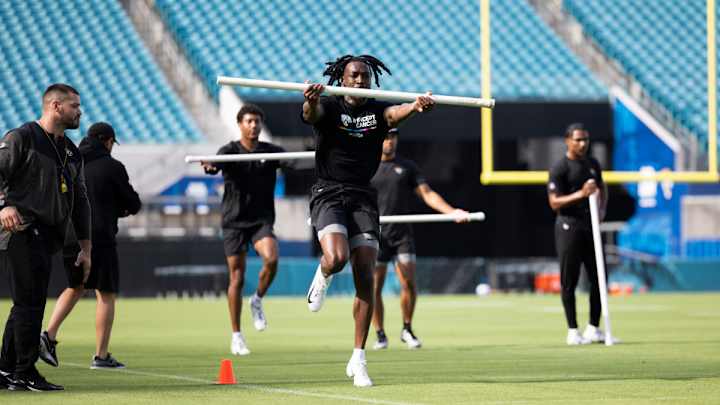 Calvin Ridley Sets a High Bar During His First Week Inside Jaguars' Facility