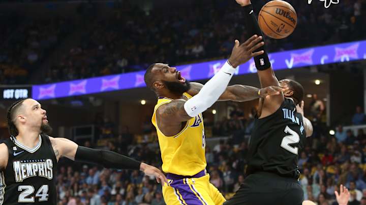 Lakers Final Score: Sloppy Start Dooms LA, Grizzlies Even Series 1-1