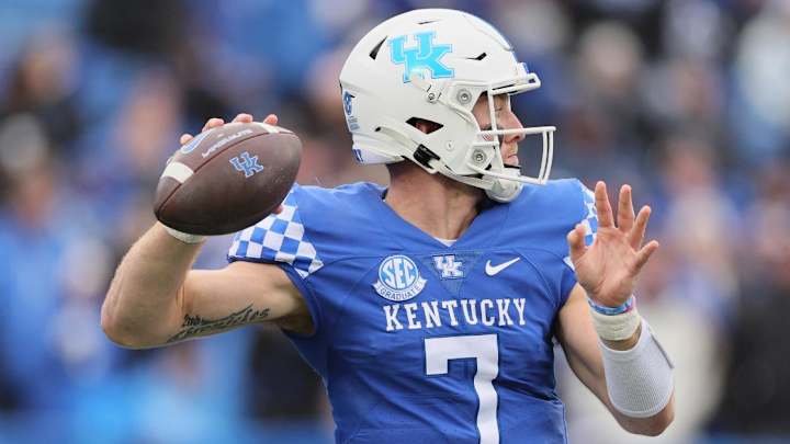 Surprise Guest: Patriots Host Potential Top-10 QB; Trading Up?