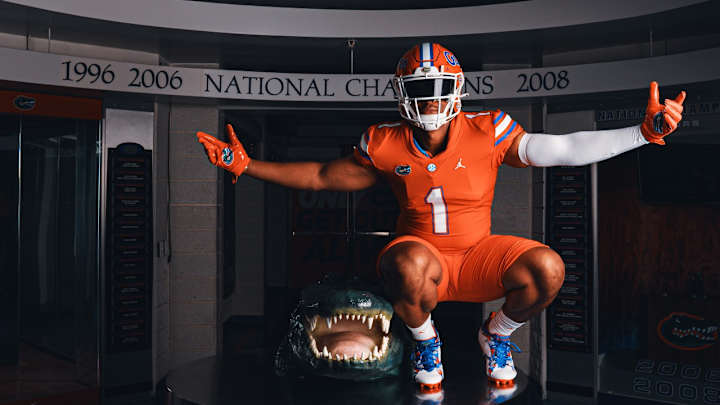 Gators Are "Neck and Neck" with Aggies for TAMU DL Commit Dealyn Evans Gators Are "Neck and Neck" with Aggies for TAMU DL Commit Dealyn Evans