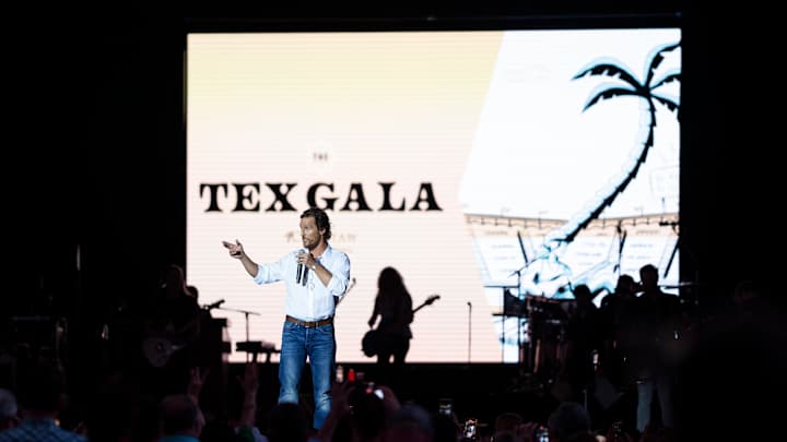 Watch: Matthew McConaughey Intros Kenny Chesney at TEX Gala