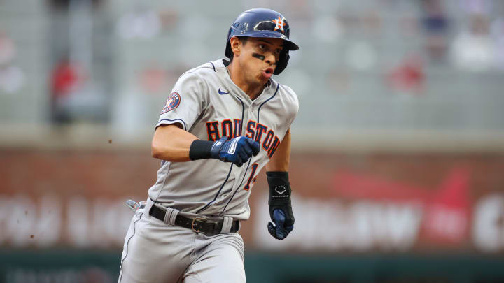 Houston Astros Power Back With Big Seventh Inning Against Braves Houston Astros Power Back With Big Seventh Inning Against Braves