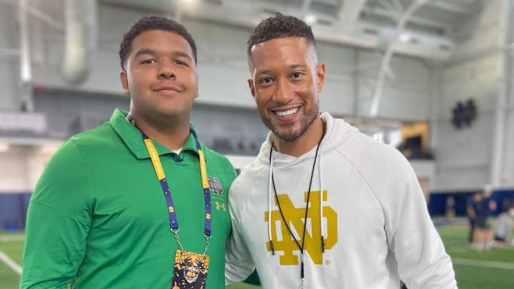 DT Davion Dixon Commits To Notre Dame DT Davion Dixon Commits To Notre Dame