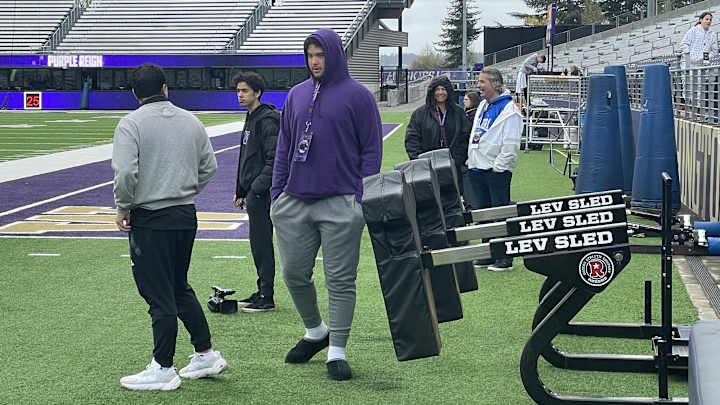 UW Prepares to Host Nearly Two Dozen Recruits, Including Huge Virginia OL