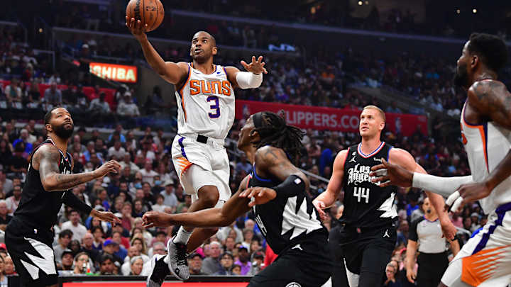 Suns Defeat Clippers in Clutch Game 4 Performance
