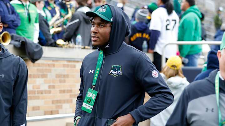 Pass Rusher Mylachi Williams Sets Official Visit To Notre Dame