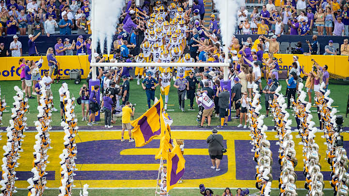 WATCH: LSU WR Commit Jelani Watkins Shows Elite Speed