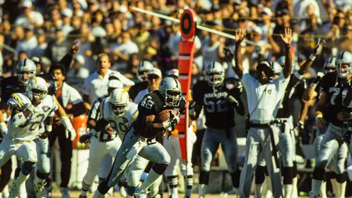 Three Former Raiders Listed on All-Time Fourth Round Team