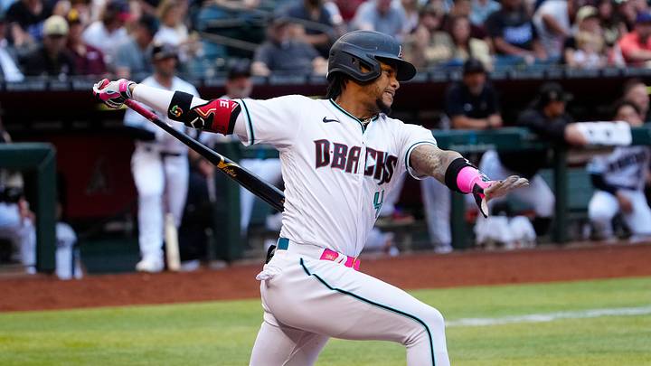 Diamondbacks' Loss Moves Dodgers into Tie for First Place in NL West Diamondbacks' Loss Moves Dodgers into Tie for First Place in NL West