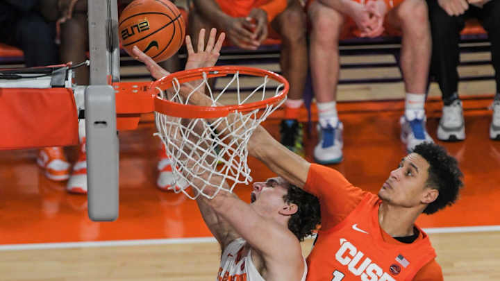 Jesse Edwards Remains Committed to WVU