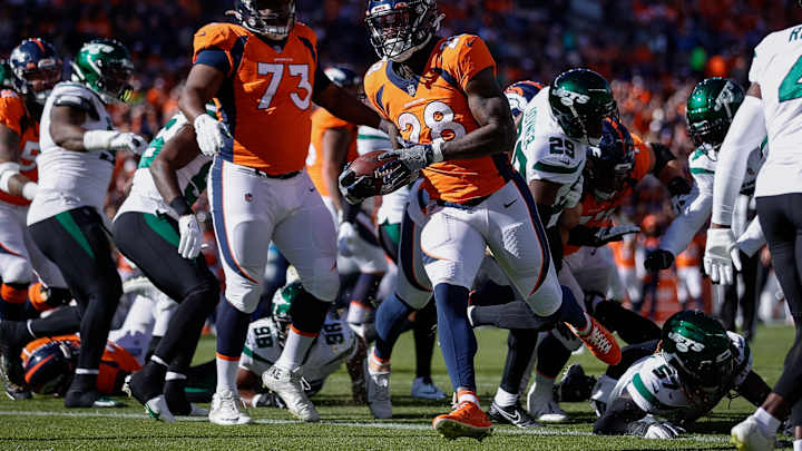 Dolphins Host Veteran Free Agent Tackle