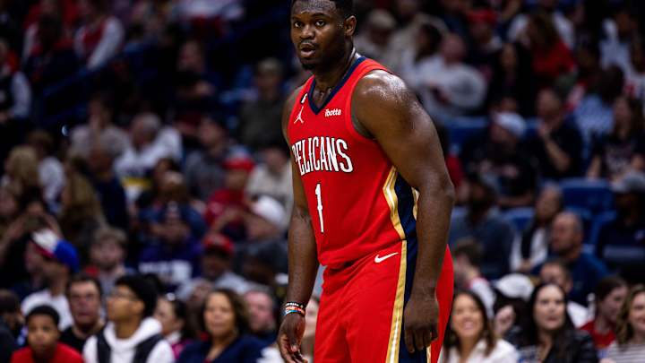 NOLA Artist Kendal Banks Gifts Zion Williamson Some New Gear