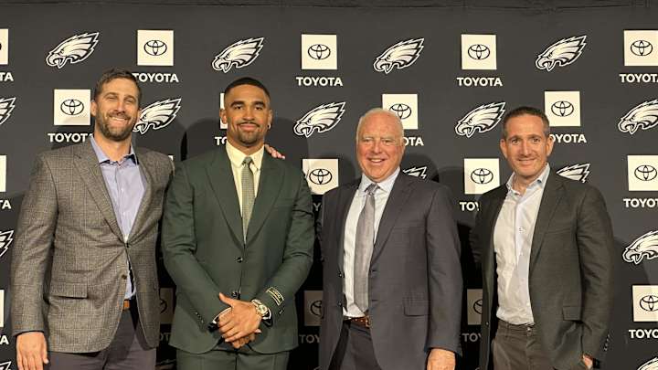 Inside Jeffrey Lurie's Eagles: Collaboration vs. Accountability