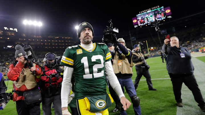 Packers QB Aaron Rodgers Joins Miami Heat's Dwyane Wade On List Of Superstars To Switch Teams Late In Their Careers