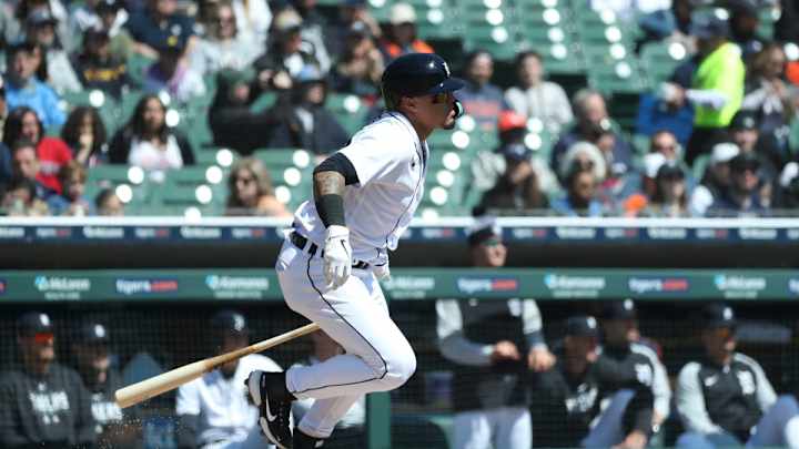 MLB Insider Thinks Dodgers Should Trade for Struggling All-Star Shortstop on Horrible Contract