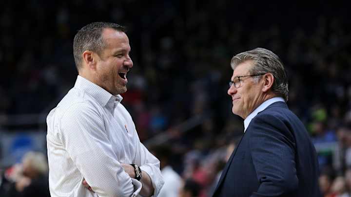 Louisville, UConn Announce Four-Game Series in Women's Basketball Louisville, UConn Announce Four-Game Series in Women's Basketball