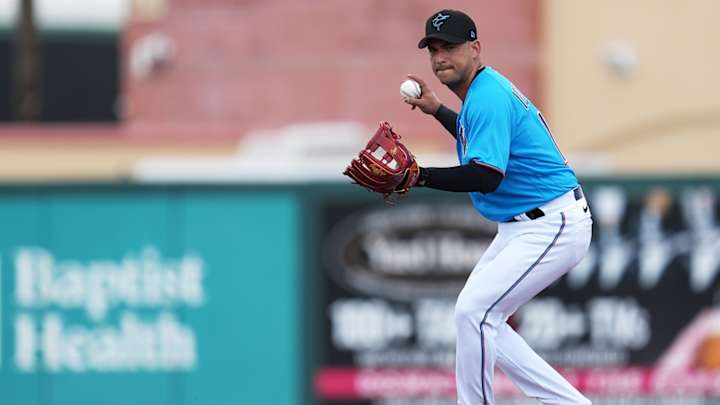 Dodgers Rumors: NL West Rival Signs Free Agent Shortstop with Ties to LA