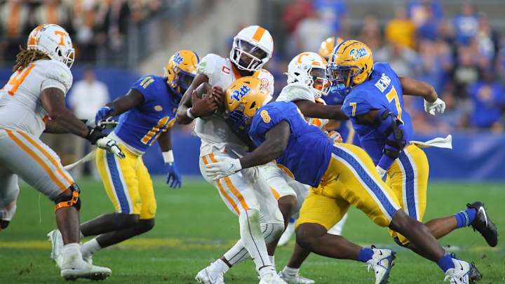 Eagles Take Pitt DT Calijah Kancey in First Round of New Mock Draft