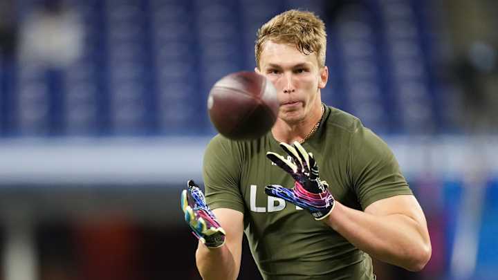 Panthers Shift Focus to 39th Pick