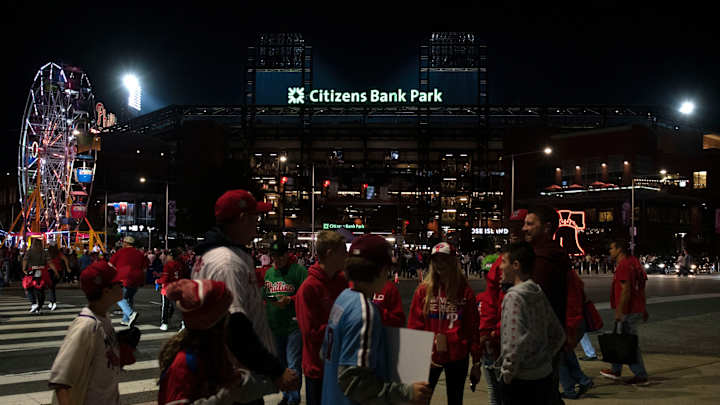WATCH: Philadelphia Phillies Introduce New Team Dog, Major!