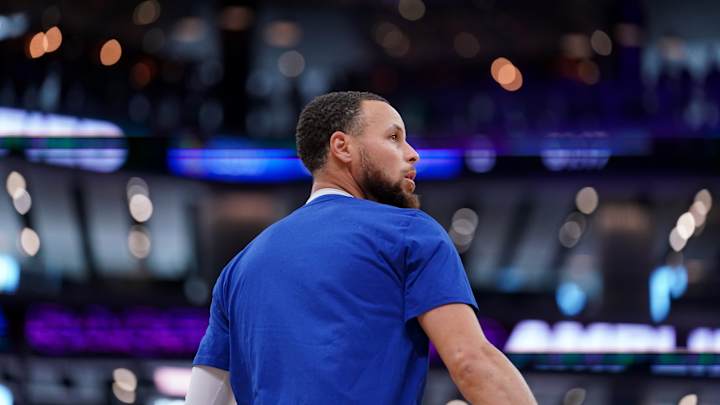 Steph Curry Makes History in Massive Game 5 Win vs. Kings