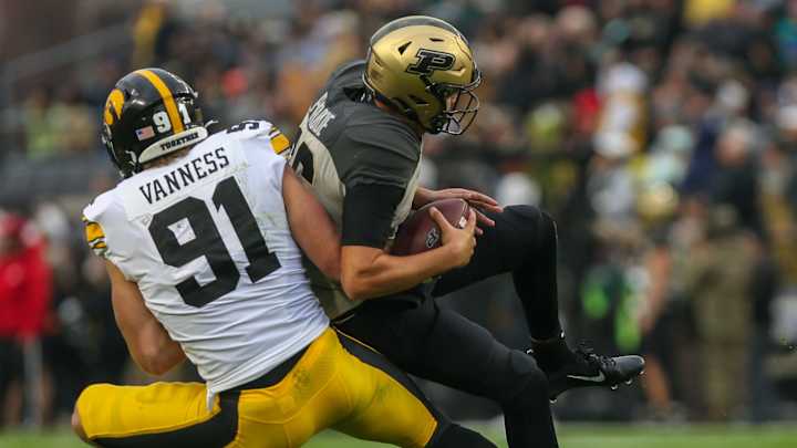 Deeper Dive Into Packers’ First-Round Pick Lukas Van Ness